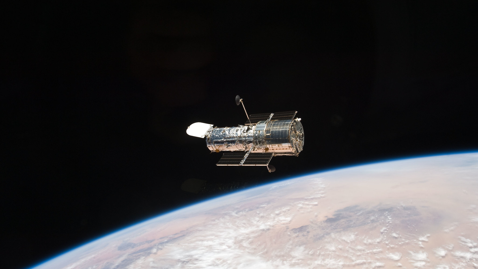 Hubble 200.000 Yörüngeyi Tamamladı: Yıldız Patlamasını İncelerken Rekor Kırdı